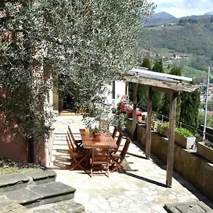 il-giardino-di-berbech-stanza-castagno.italymilanhotels.net/